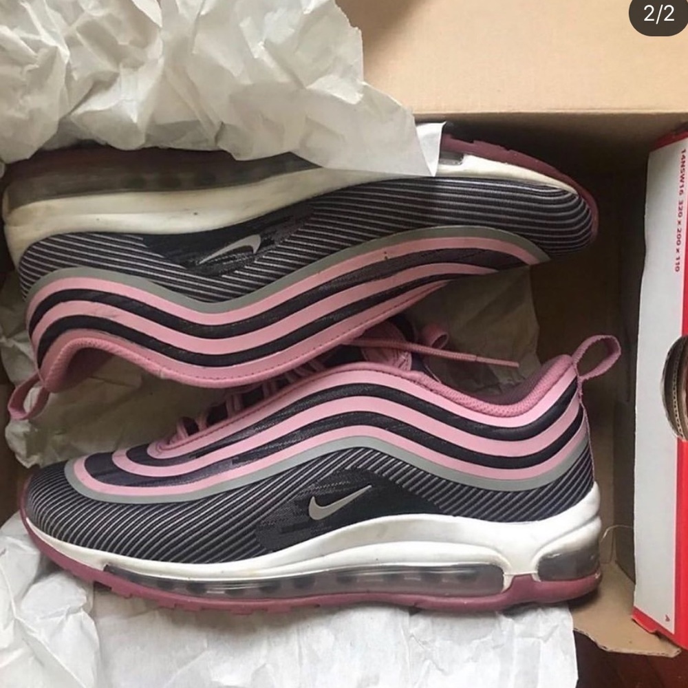 Air max 97s muave pink and black